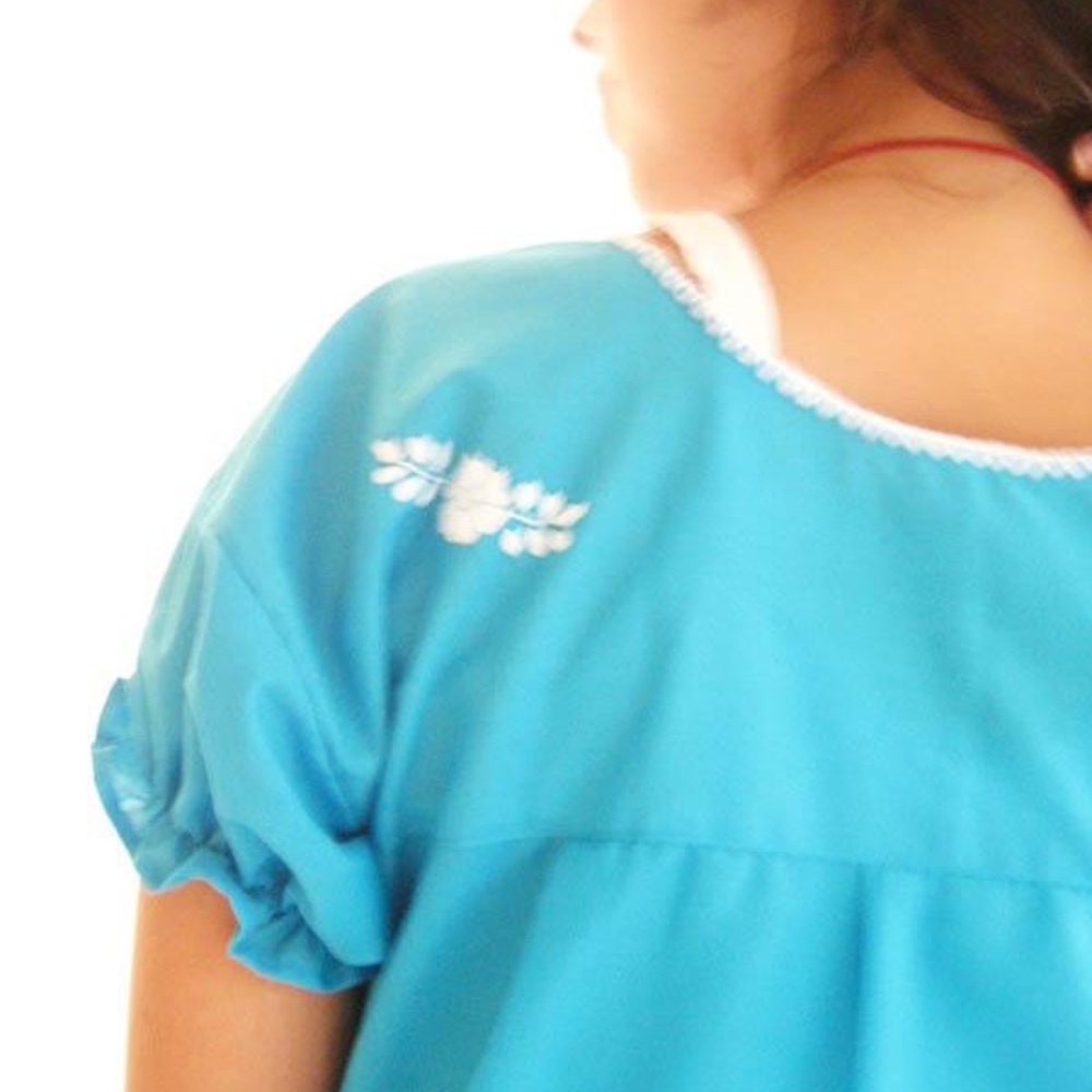 Embroidered Mexican Peasant Dress Folk Floral - Picture 3 of 4